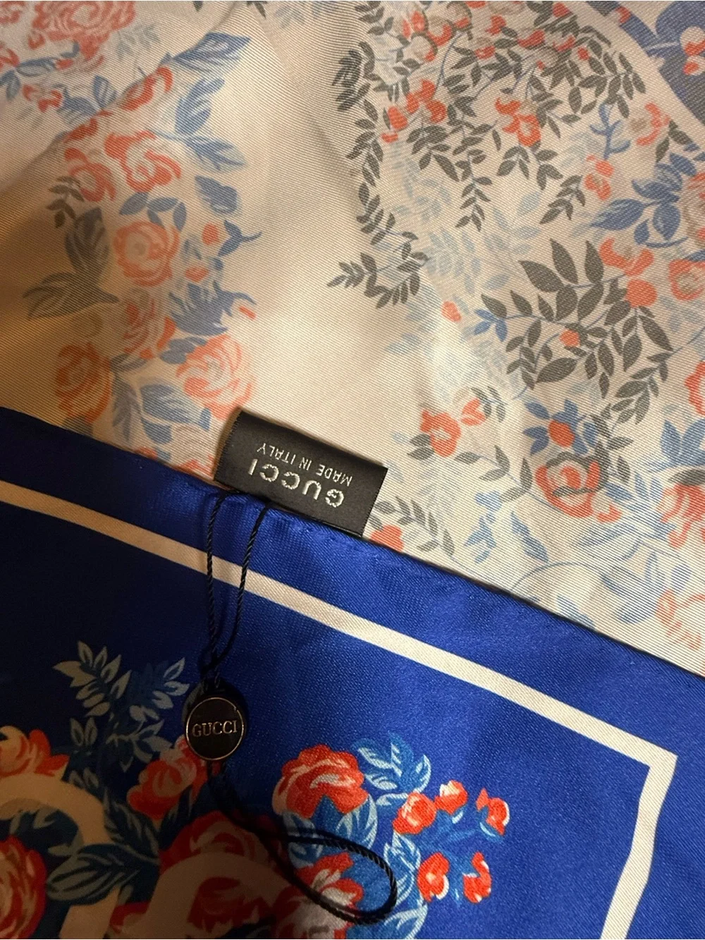 Designer multicolor Blue Cream Floral Silk Scarf with Blue Trim 34x34 new